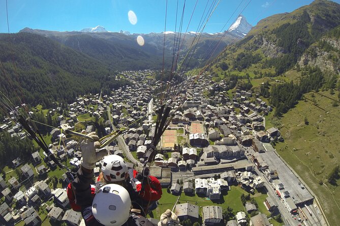 20 to 25 Minute Tandem Paragliding in Zermatt and Matterhorn View - Who Will Enjoy This Flight Most