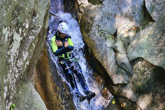 Basic Corippo Canyoning Experience in Valle Verzasca - Key points to know before booking