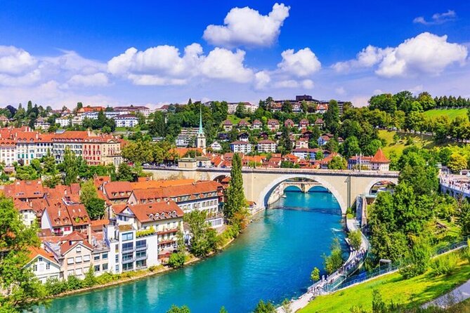 Bern Highlights and Hidden Gems Walking Tour With A Guide - Starting at Bahnhofplatz 11