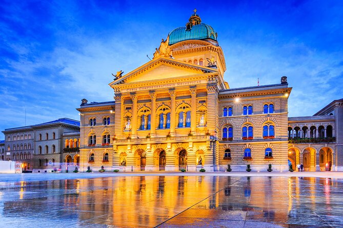 Bern Scavenger Hunt and Highlights Self Guided Audio Tour - Parliament Building and Käfigturm