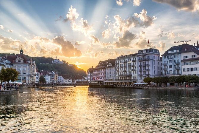 Best of Lucerne Walking Photography Tour - Meeting at the station at 3:00 pm