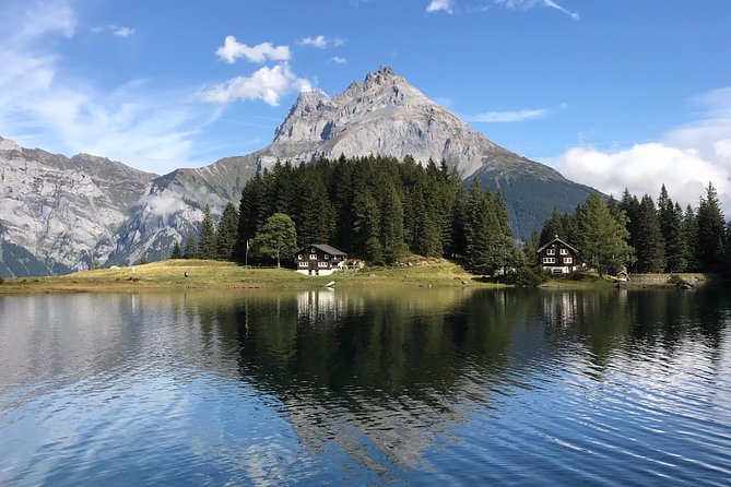 Best of the Uri Alps: A fjord-like lake, glorious peaks and sustainable tourism - Lake Uri, high views, and photo stops