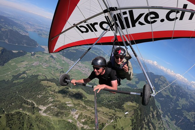 Birdlike Hang Gliding Lucerne - What to wear and what to carry