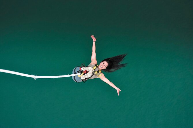 Bungy Jump Stockhorn with OUTDOOR - Who will enjoy this most?