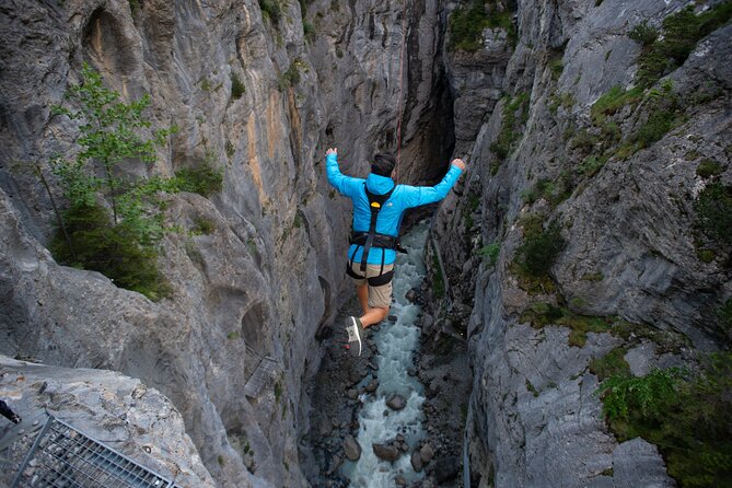 Canyon Swing with OUTDOOR - Weather, cancellation, and timing