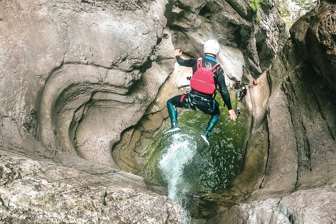 Canyoning Chli Schliere with OUTDOOR (Advanced) - Key points at a glance