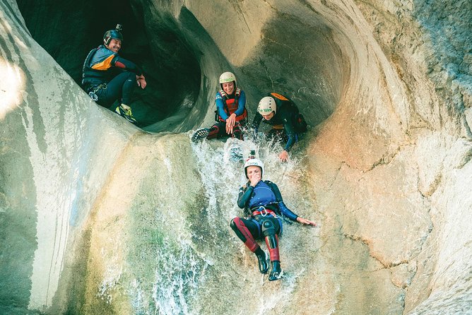 Canyoning Chli Schliere with OUTDOOR (Advanced) - Starting at 8:15 in Wilderswil