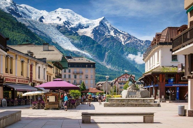 Chamonix and Mont Blanc Shared Day Trip from Geneva - Guide support versus a fully guided tour