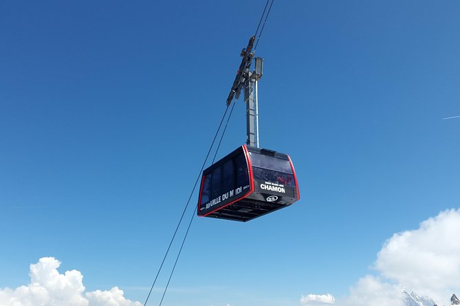 Chamonix & Mont Blanc Guided Day Trip with SkyView Panoramic bus - How the guide shapes the experience