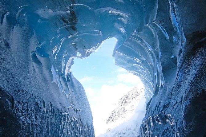 Chamonix & Mont Blanc Guided Day Trip with SkyView Panoramic bus - Who will enjoy this day trip most?
