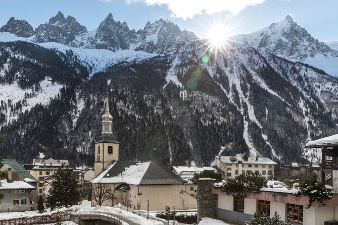 Chamonix & Mont Blanc Panoramic Sky-Glass Bus Guided Day Trip - Guides, group size, and the shape of the day