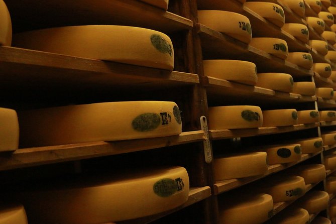 Cheese, Chocolate and Wine in the Bern Region from Luzern - Key points to know before booking