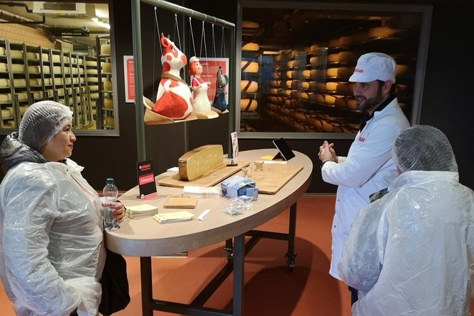 Chocolate, Cheese and Wine Tour in Luzern region - Visiting vineyards and tasting the region