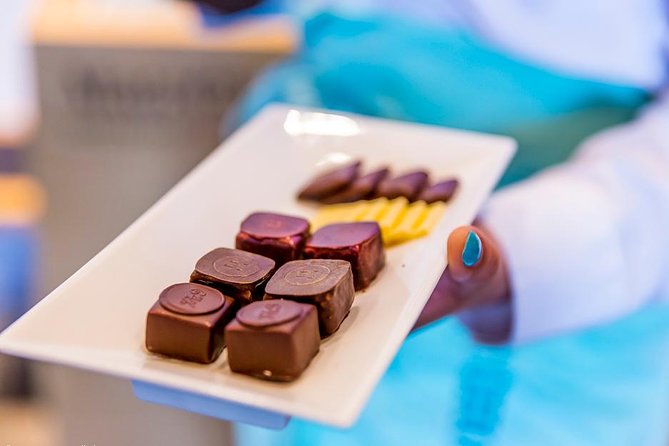 Chocolate Tasting with Lake Trip and City Tour: The Ultimate Lucerne Experience - A Lucerne morning built around chocolate