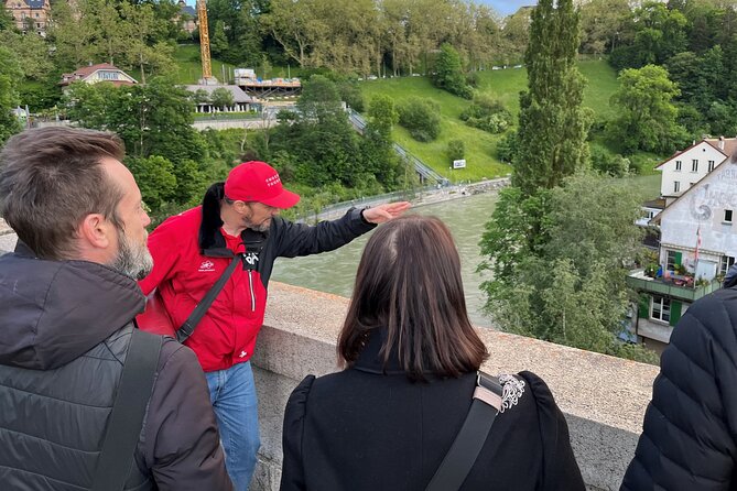 Chocolate tour in Bern with chocolate tasting - From Käfigturm to BearPark