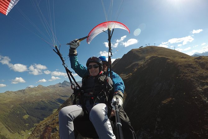 DAVOS: Paragliding For 2 Passengers - Together In The Air! (Video&Photos Incl.) - Who will enjoy this flight most?