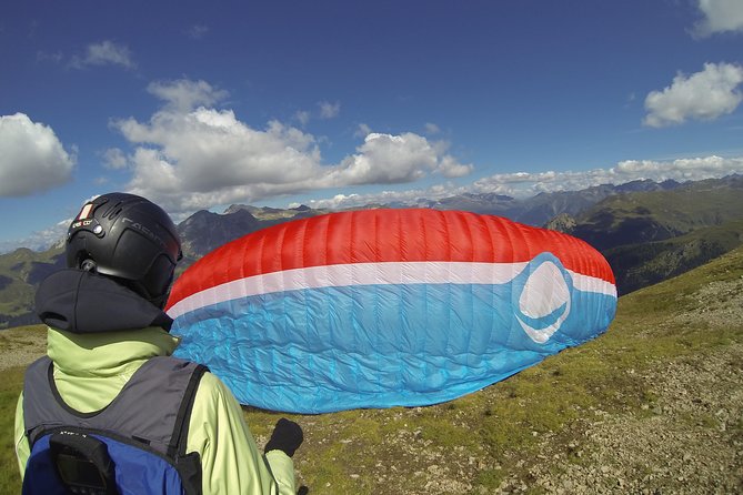Davos Paragliding Private Tandem Pilot Half Day - Four hours at Joyride Paragliding in Davos Platz