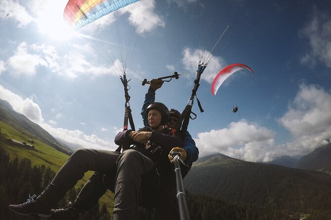 DAVOS: Paragliding Tandem Flight In Swiss Alps (Video & Photos Included) - Meeting the pilot and getting ready