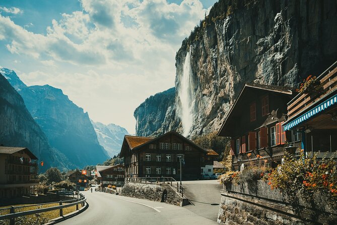 Daytrip to Swiss Villages: Interlaken Grindelwald & Lauterbrunnen - Grindelwald: the day’s main event
