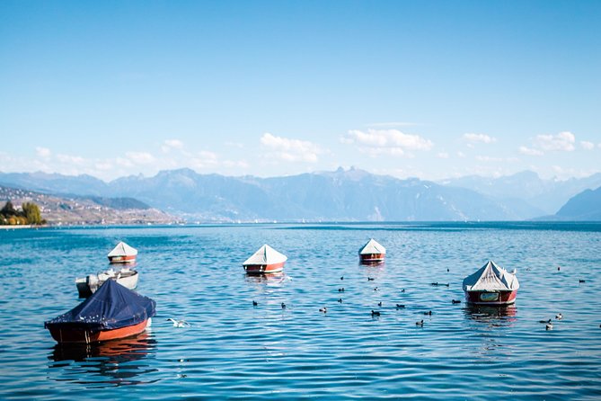 Discover Lausanne’s most Photogenic Spots with a Local - Wooden stairs, steep streets, and the old city’s everyday life