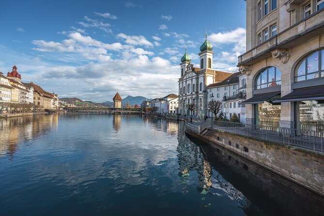 Explore Lucerne in 60 minutes with a Local - Spreuerbrücke and Lucerne’s painted bridges