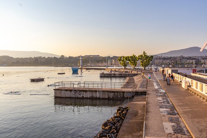 Explore the Instaworthy Spots of Geneva with a Local - Starting at Bâtiment des Forces Motrices