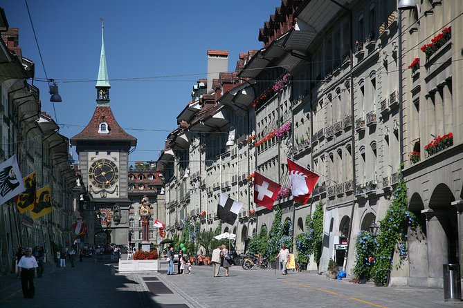 Exploring Bern City: Swiss Capital Private Walking Half-Day Tour - Across Nydeggbrücke to the Bärenpark