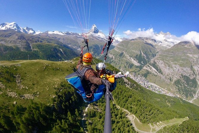 FLYMATTERHORN VIP Paragliding from Zermatt, With Matterhorn View - Meeting the pilots
