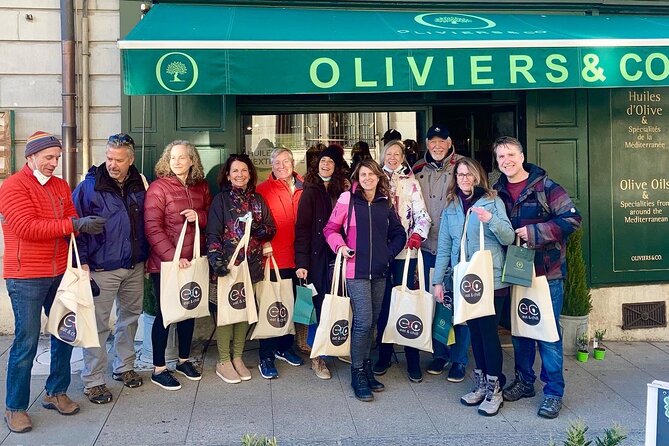 Food tour with EAT and CHILL TOUR Geneva & Lausanne - A three-hour walk through Geneva’s food cupboards