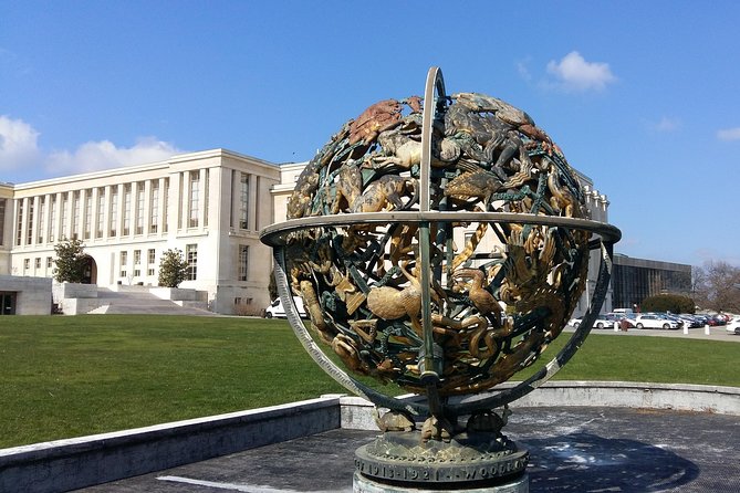 Geneva Highlights 2-Hour Introductory Tour - The international district by air-conditioned coach