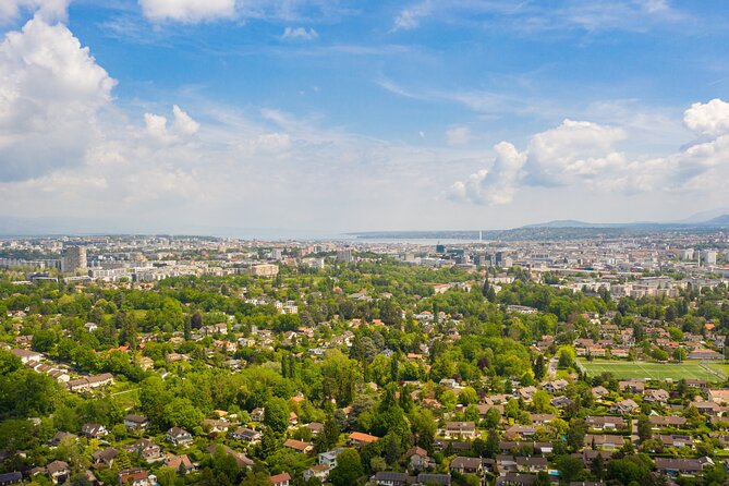 Geneva Private Walking Tour with a Local - Choosing between two, three, five, and six hours