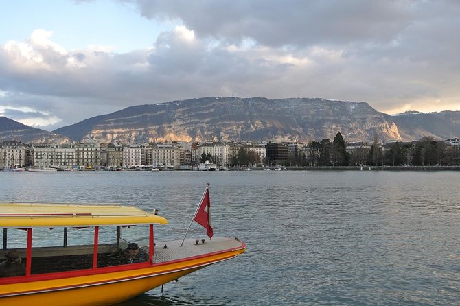 Geneva Private Walking Tour with a Professional Guide - Starting at the English Garden and flower clock