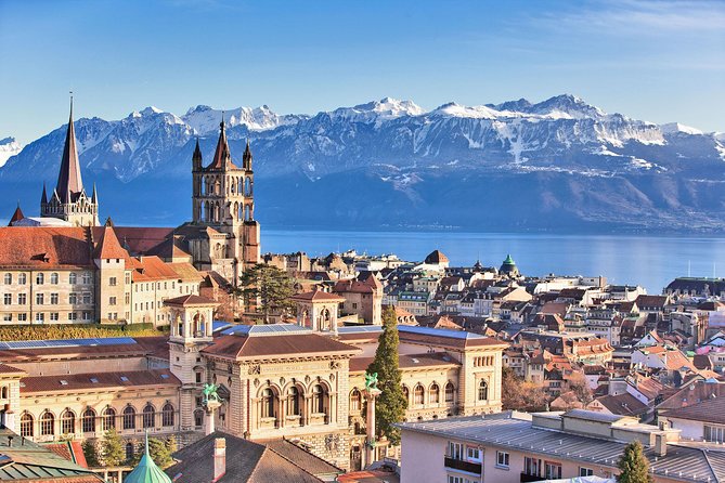Geneva to Lausanne, Montreux and Château Chillon Private Tour - Geneva pickup and the road to Lausanne