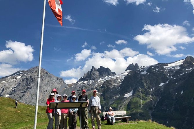 Grindelwald Guided Day Hike - Starting in Grindelwald at 8:30 or 8:45