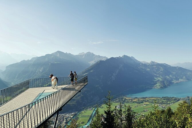 Grindelwald, Interlaken and Lauterbrunnen Day Trip from Lucerne - What the guide does, and what the guide does not do