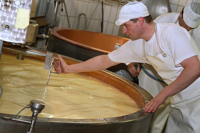 Gruyères Tour from Geneva With Train, Chocolate and Cheese - Why this Geneva day trip works