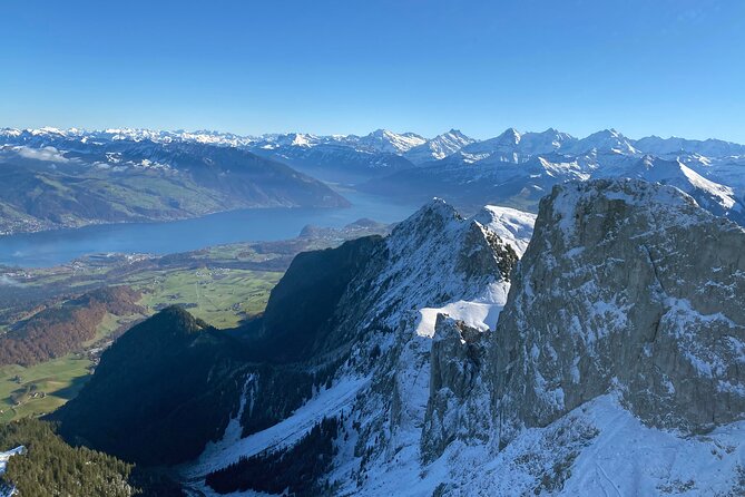 Helicopter tour to the Stockhorn mountain, with great view to the Swiss Alps - What the route reveals from the air