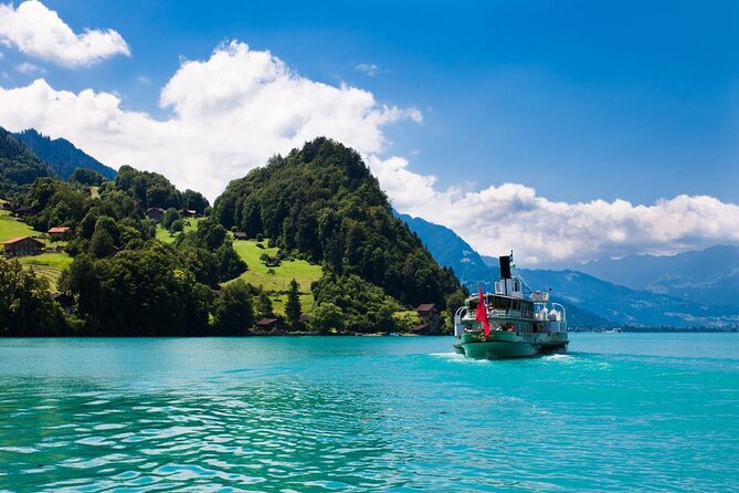 Hidden gems e-bike tour with picnic at Lake Brienz - Leaving Interlaken Ost for the countryside