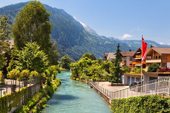 Interlaken Customized Private Sightseeing Tour by Car with Local - Grindelwald and the Eiger, Mönch, and Jungfrau