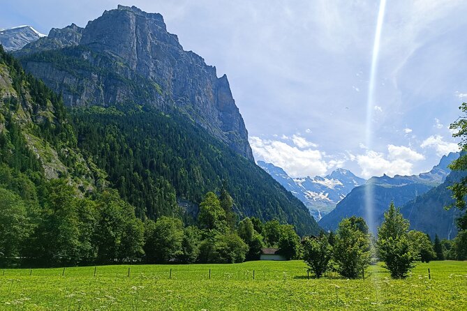 Interlaken Full-Day Highlights Tour with a Local by Private Car - St. Beatus Caves above Lake Thun
