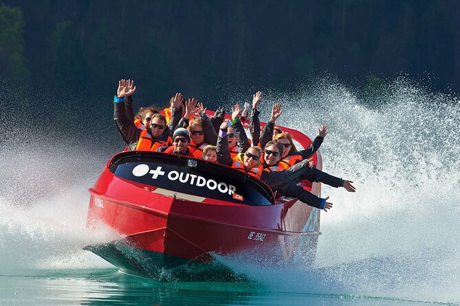 Jetboat Interlaken - The Best Part: Lake Views With a Splash of Speed