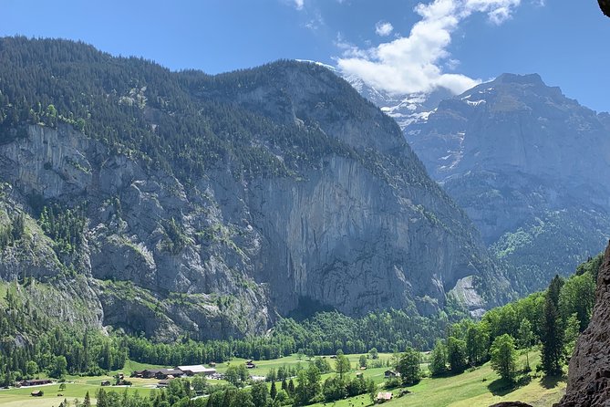 Jungfraujoch & Lauterbrunnen Alpine Tour | From Basel - Interlaken between two glacier-fed lakes