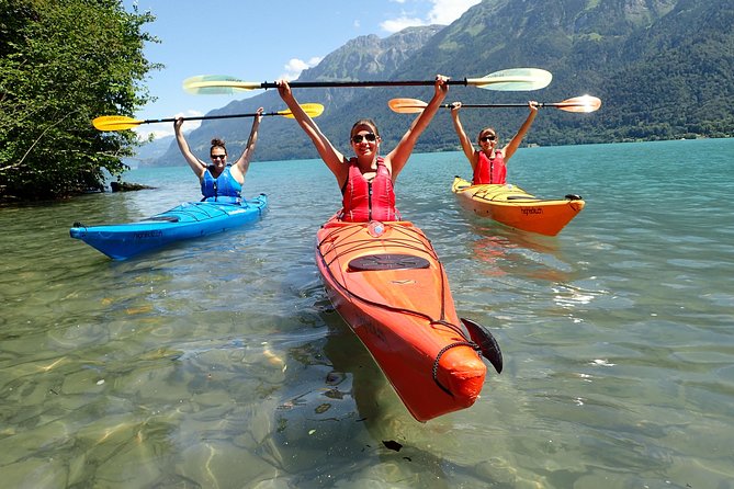 Kayak Tour of the Turquoise Lake Brienz - Getting comfortable in the kayak