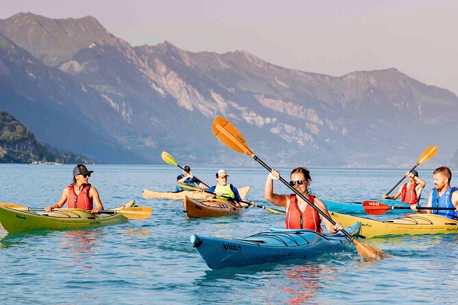 Kayak Tour of the Turquoise Lake Brienz - Ringgenberg Castle and the north shore