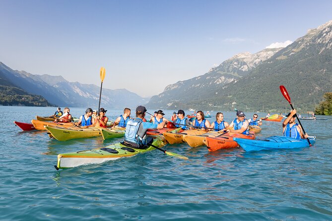 Kayak Tour of the Turquoise Lake Brienz - Crossing toward the north shore