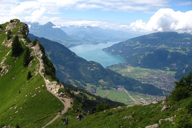 (KTG361) - Interlaken day trip by bus from Geneva - The early start from Geneva Bus Station