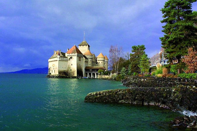 (KTL303) - Winter Tour Montreux and Chaplin's World from Lausanne - The guide and transport make the difference