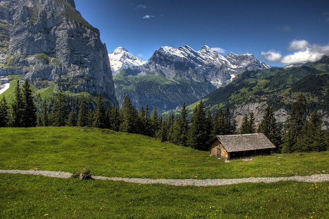 (KTL361) - Interlaken day trip by bus from Lausanne - Arriving in Interlaken with time to choose