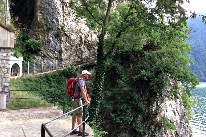 Lake Lugano - a taste of culture - Starting with Lugano on foot at 9:00 am