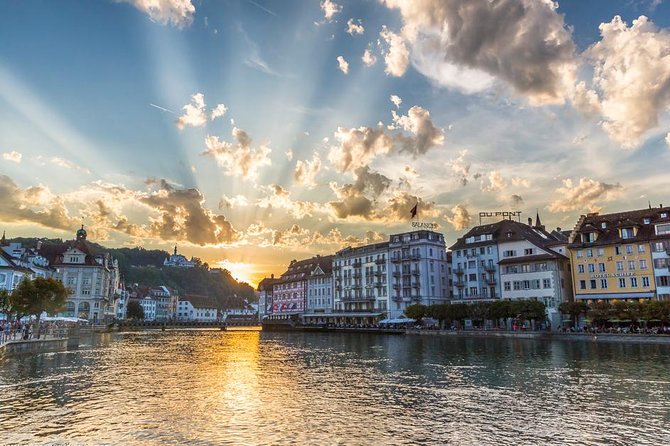 Lucerne by Night Photo Tour - The guide can make the difference